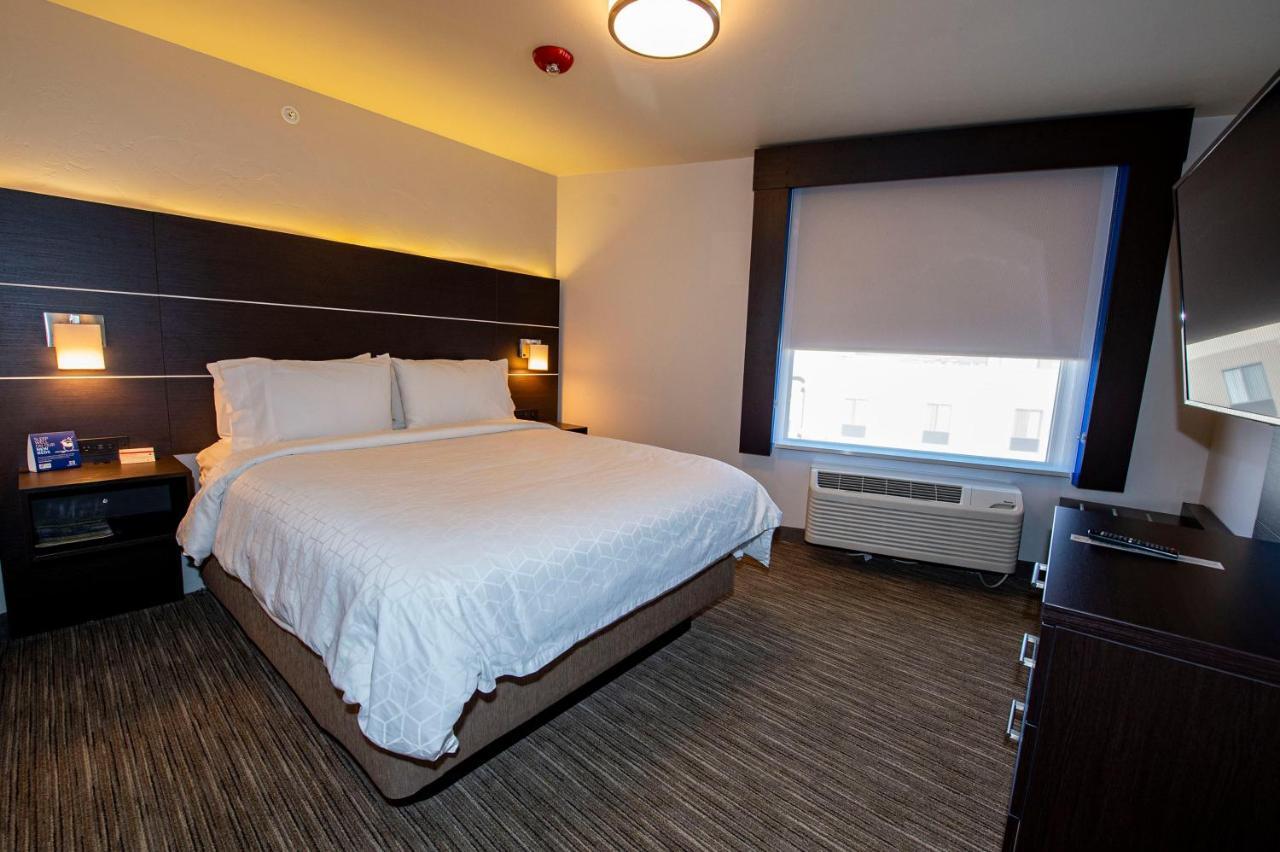 Holiday Inn Express & Suites - Colorado Springs Afa Northgate By Ihg Ngoại thất bức ảnh