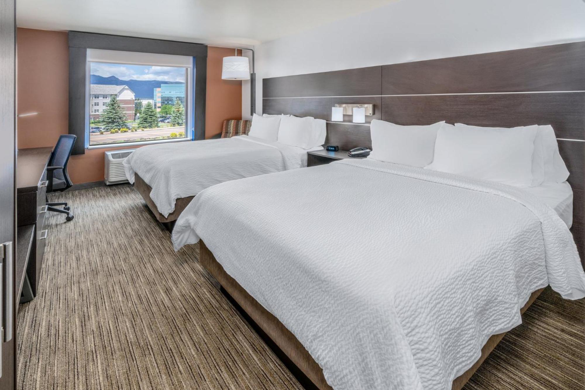 Holiday Inn Express & Suites - Colorado Springs Afa Northgate By Ihg Ngoại thất bức ảnh