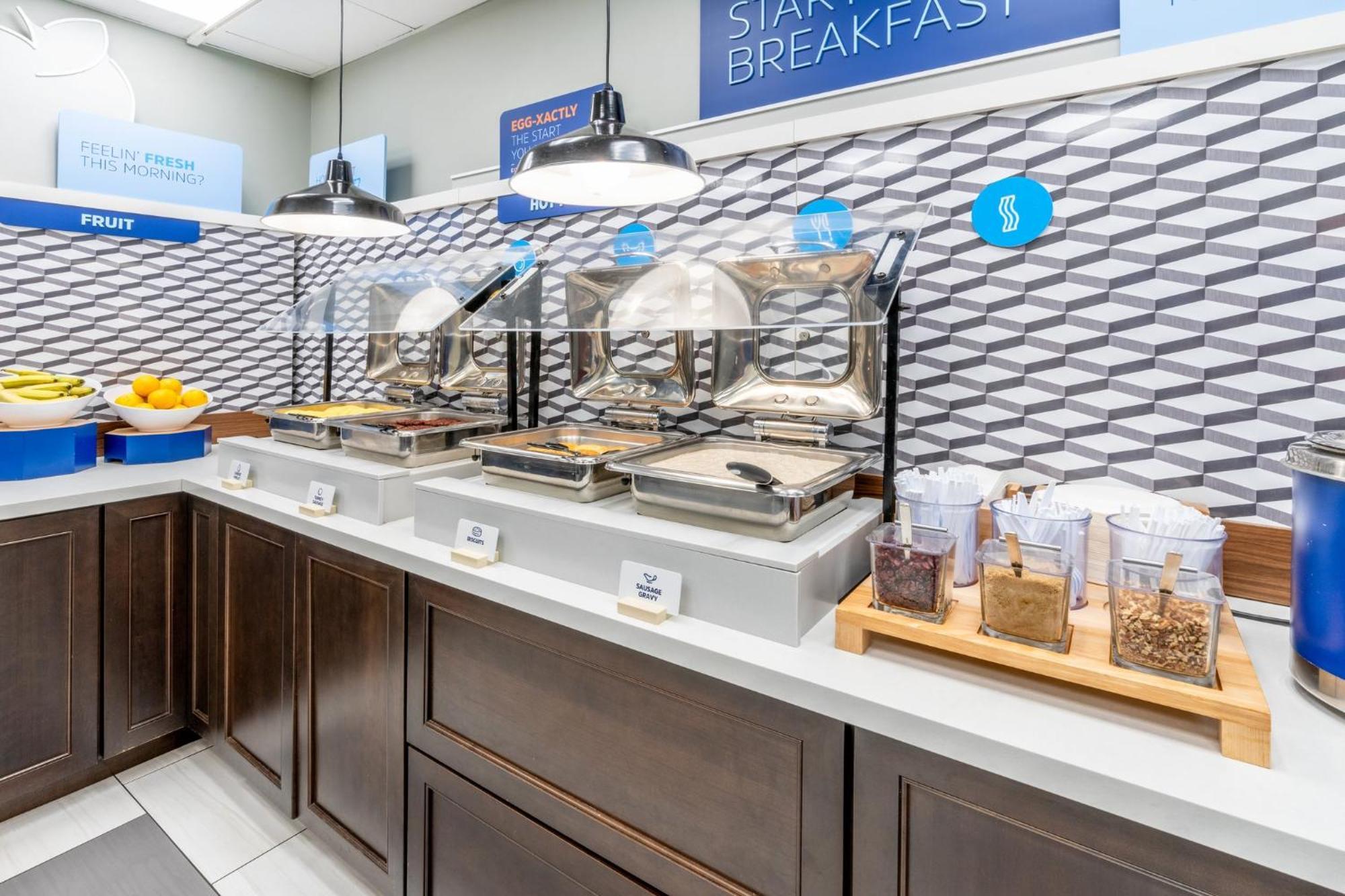 Holiday Inn Express & Suites - Colorado Springs Afa Northgate By Ihg Ngoại thất bức ảnh