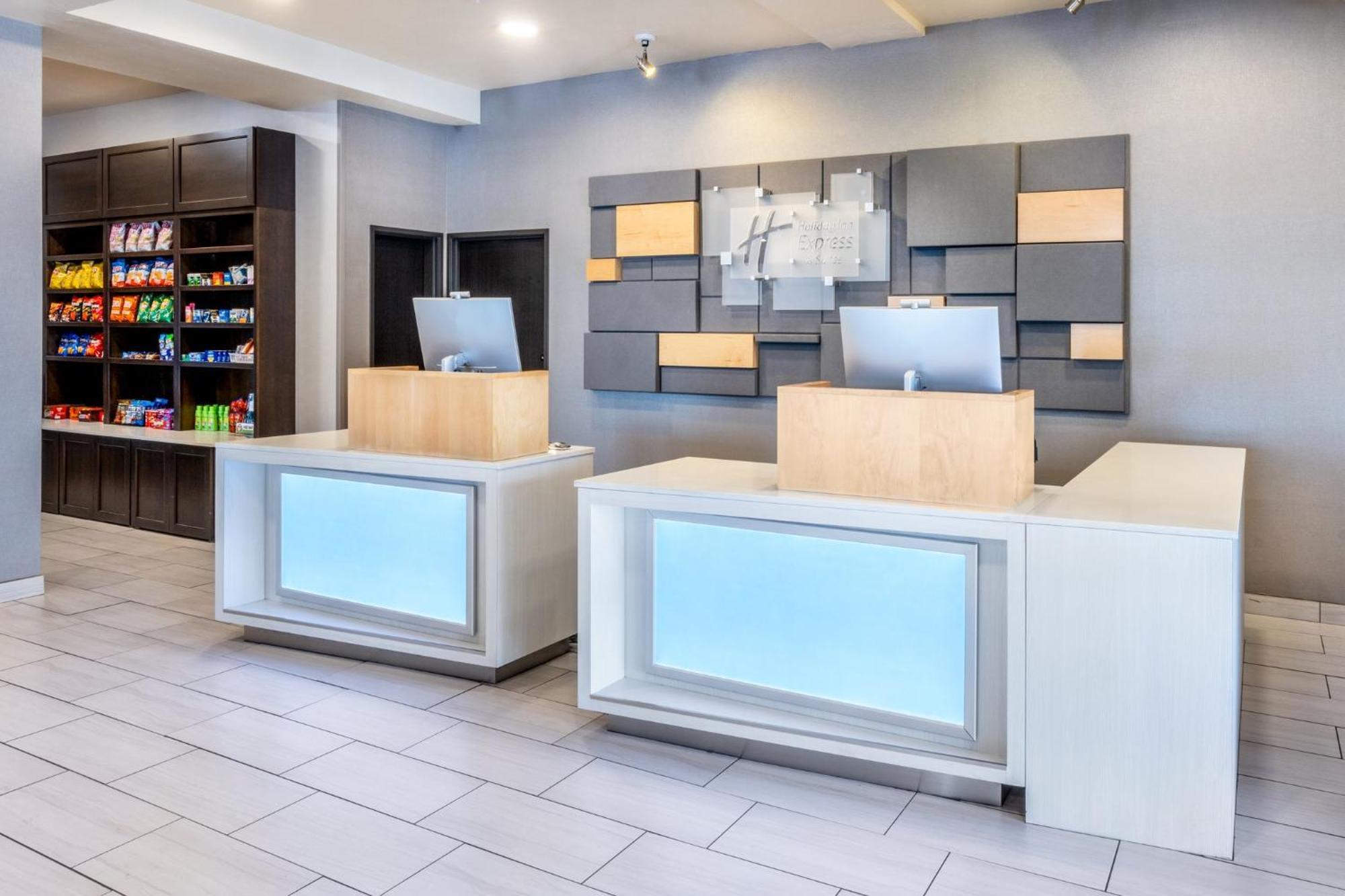 Holiday Inn Express & Suites - Colorado Springs Afa Northgate By Ihg Ngoại thất bức ảnh
