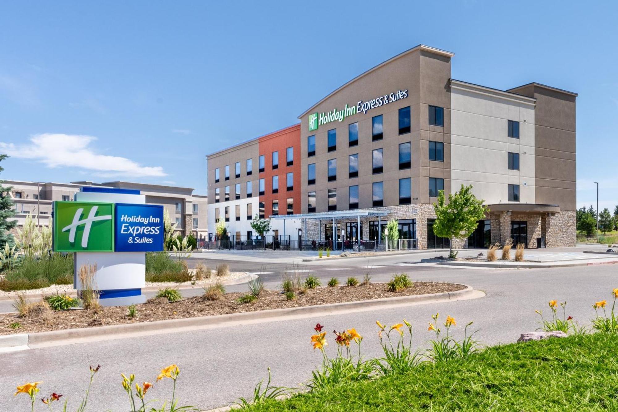 Holiday Inn Express & Suites - Colorado Springs Afa Northgate By Ihg Ngoại thất bức ảnh