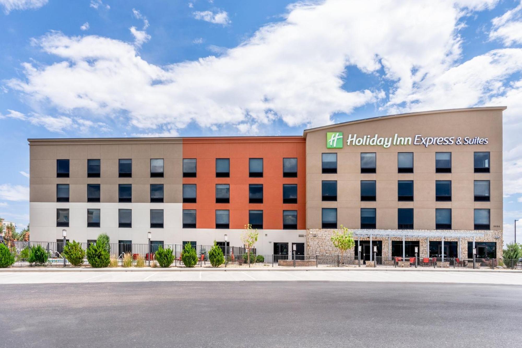 Holiday Inn Express & Suites - Colorado Springs Afa Northgate By Ihg Ngoại thất bức ảnh