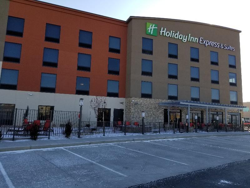 Holiday Inn Express & Suites - Colorado Springs Afa Northgate By Ihg Ngoại thất bức ảnh